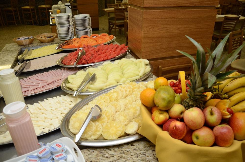 Hotel Colonial Plaza 4*