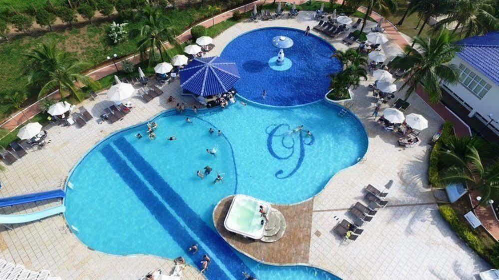 Colonial Plaza 4*
